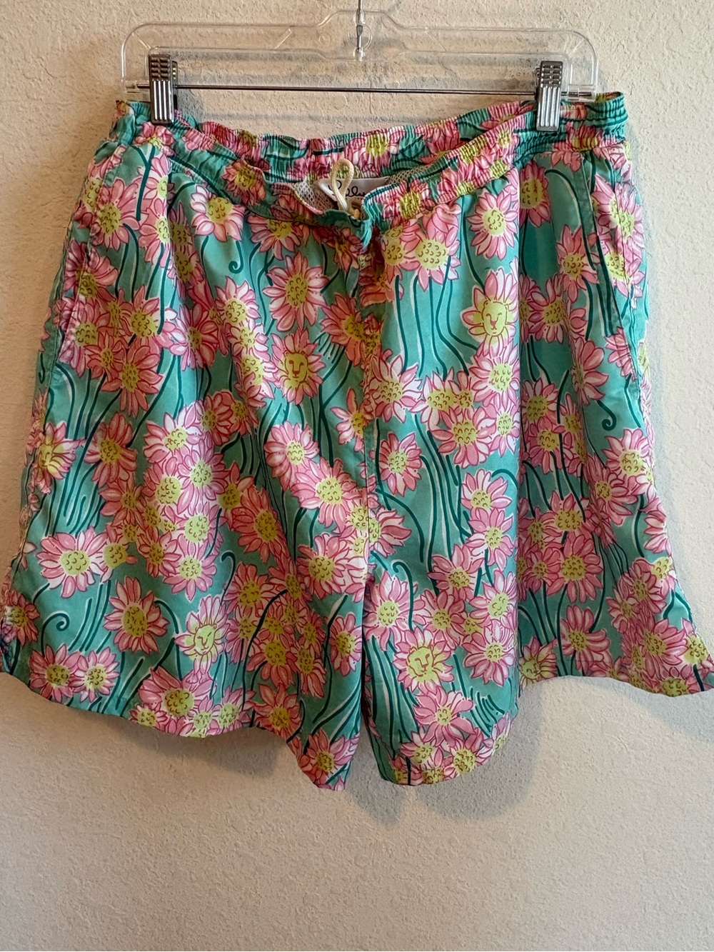 Lilly Pulitzer Pink & Blue Grass Lion Head Floral Print Swimsuit Swim Trunks L